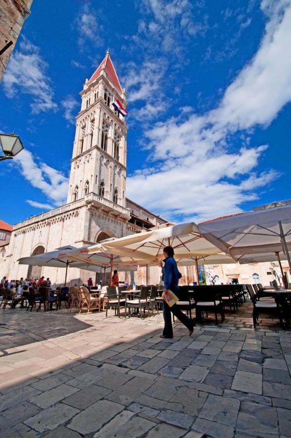 Hotel Sveti Kriz Trogir Zewnętrze zdjęcie